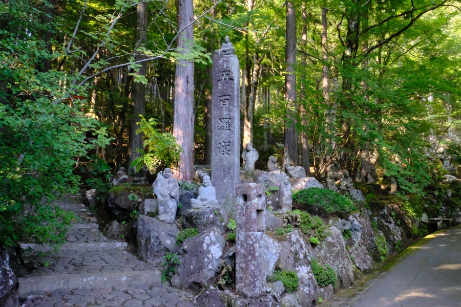 長安寺の五百羅漢